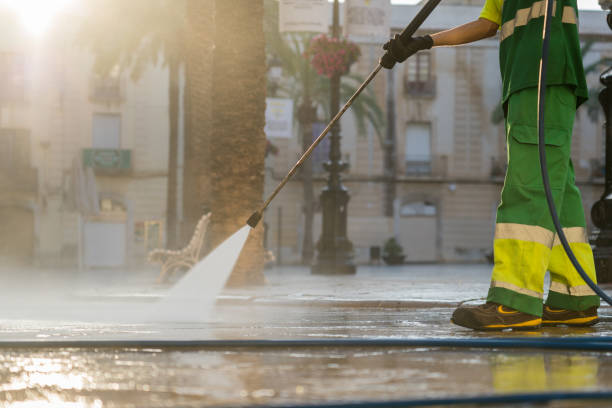 Best Pressure Washing Siding  in Hydesville, CA